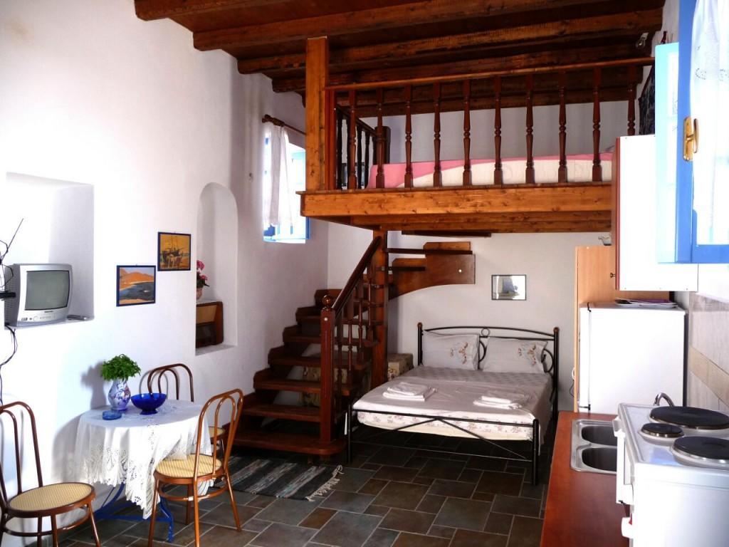 أنافي Floras Rooms And Studios المظهر الخارجي الصورة